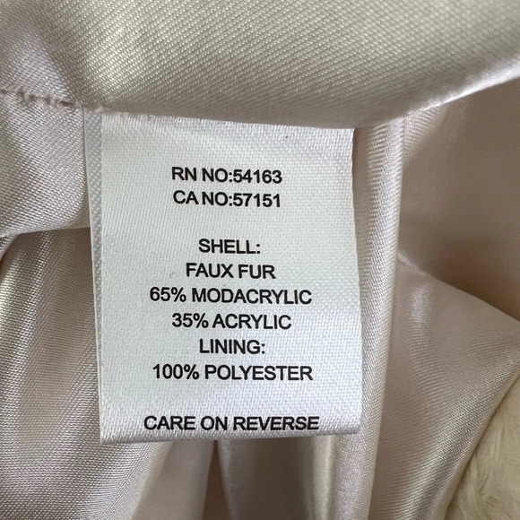 MARC NEW YORK | Andrew Marc Faux Fur Vest Coat Cream Size Small - Picture 9 of 9